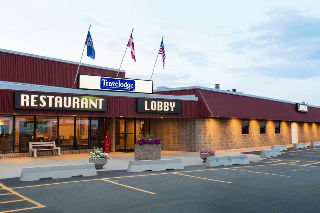 Travelodge Hanna Canada Grey Εξωτερικό φωτογραφία