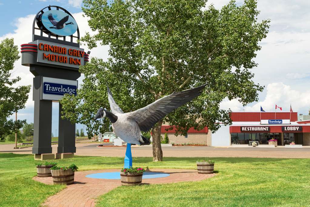 Travelodge Hanna Canada Grey Εξωτερικό φωτογραφία