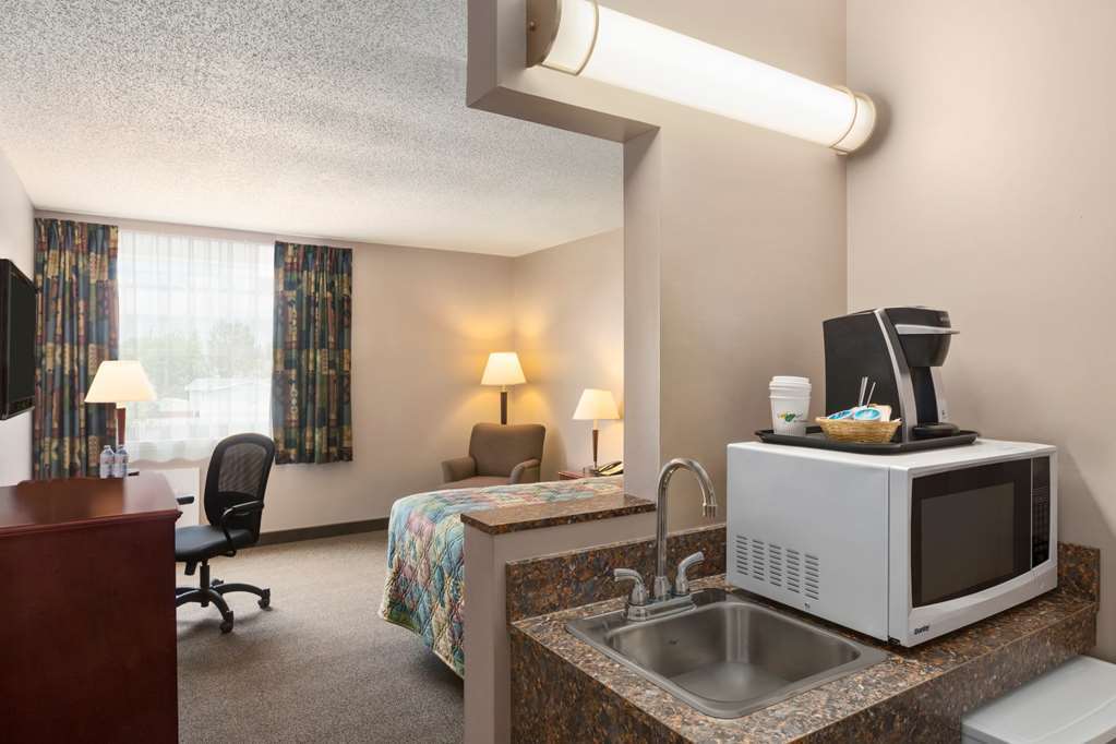 Travelodge Hanna Canada Grey Δωμάτιο φωτογραφία