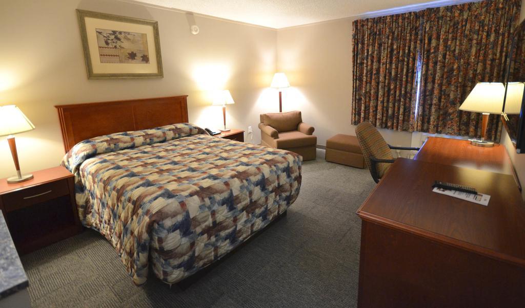 Travelodge Hanna Canada Grey Εξωτερικό φωτογραφία
